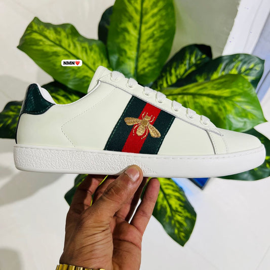 Shoes Gucci bee sneaker white