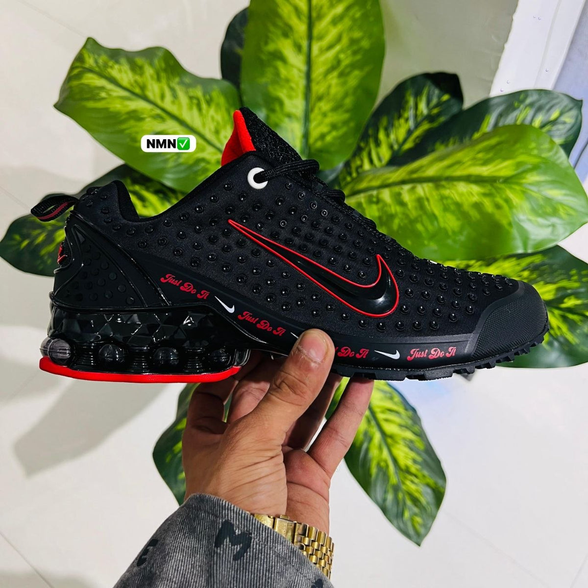 Shoes nike air max dn8 black red