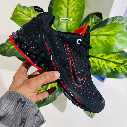 Shoes nike air max dn8 black red