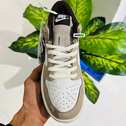 Shoes nike sb dunk british brown white
