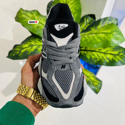Shoes New balance 9060 black grey