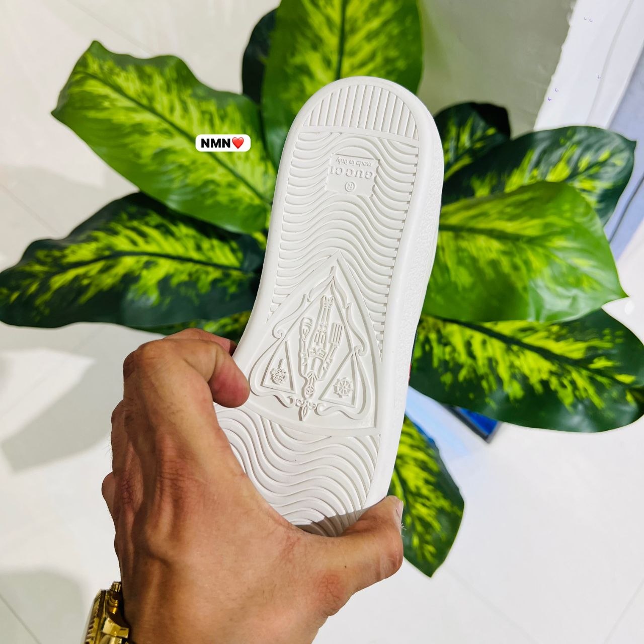 Shoes Gucci bee sneaker white
