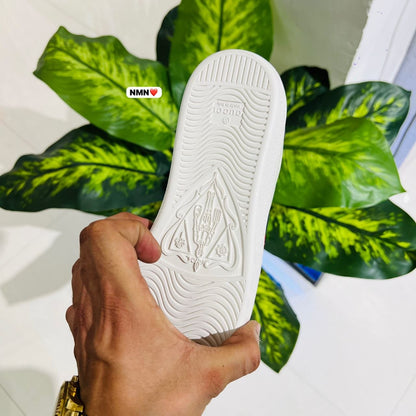Shoes Gucci bee sneaker white