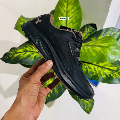 Shoes under armour black brown