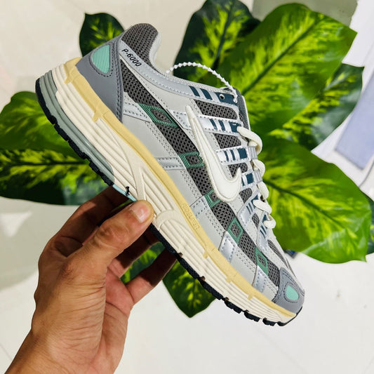 Shoes nike p6000 grey green