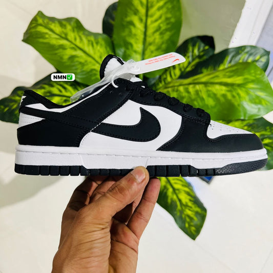 Shoes nike sb dunk black white panda