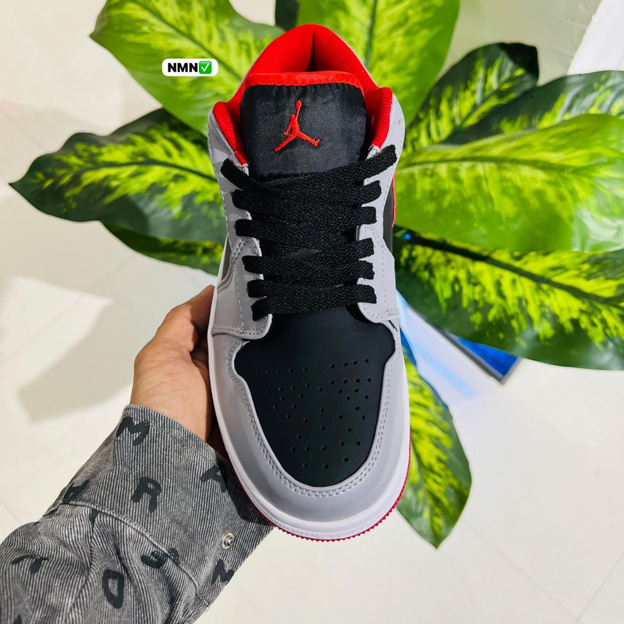 Shoes Nike Air Jordan 1 Low Grey Red