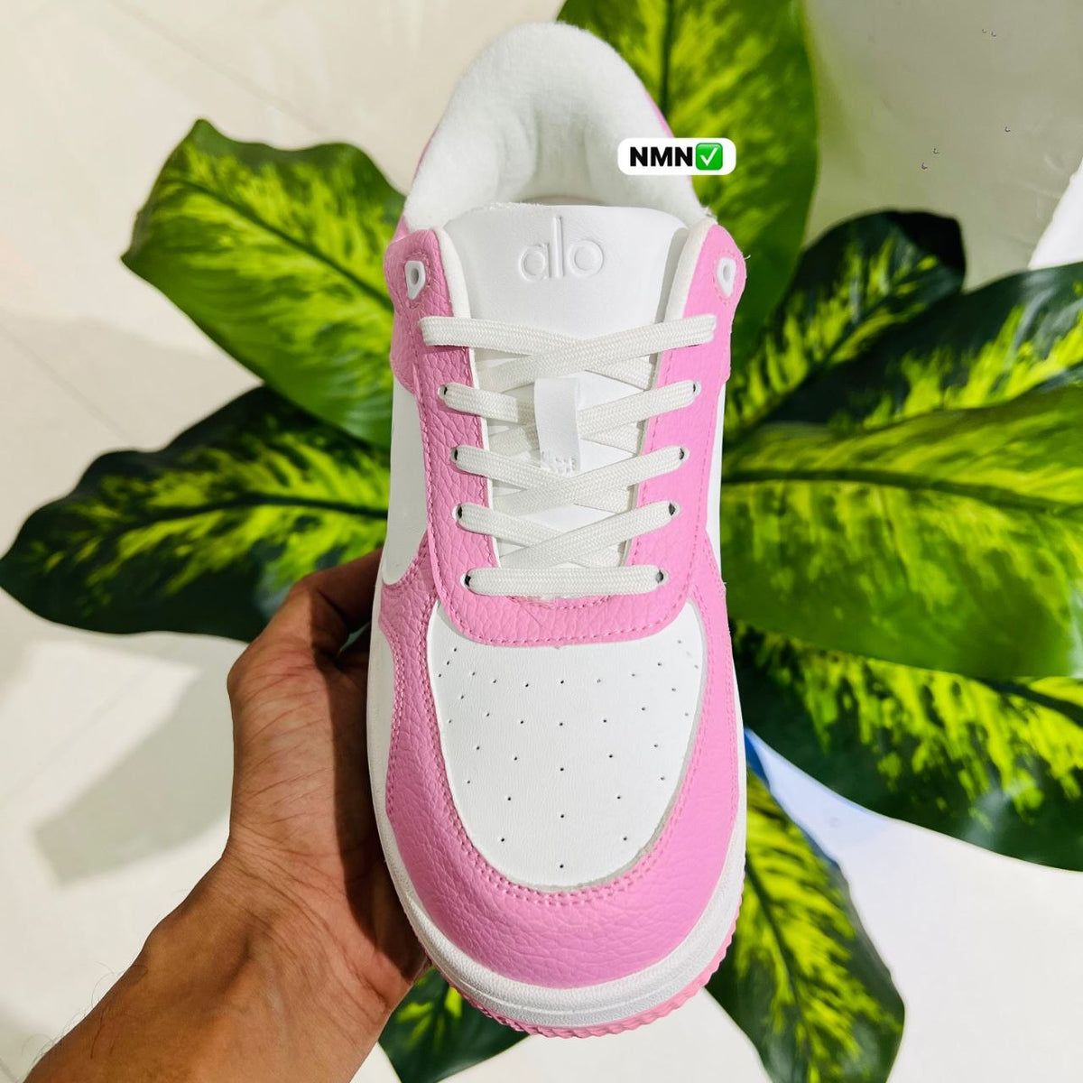 Shoes alo pink white
