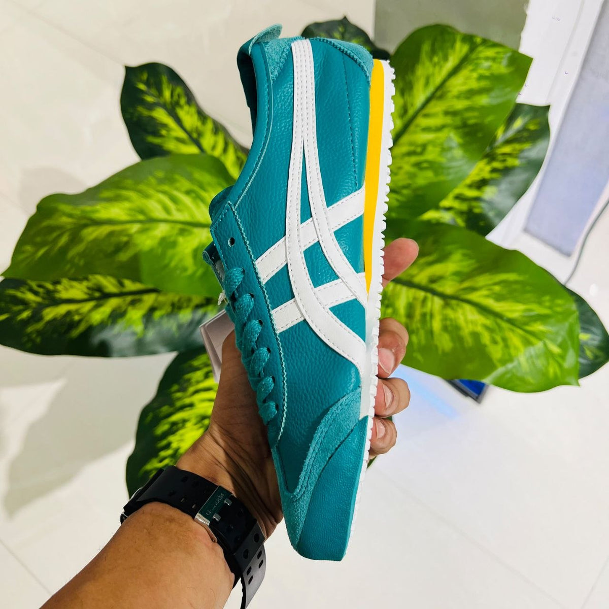 Shoes asics onitsuka tiger green white