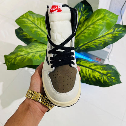 Shoes nike air jordan 1 high x travis scott brown british white
