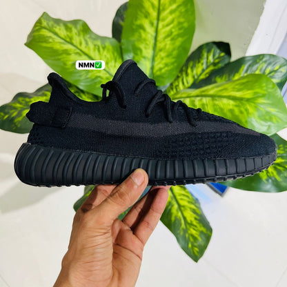 Shoes adidas yeezy 350 black