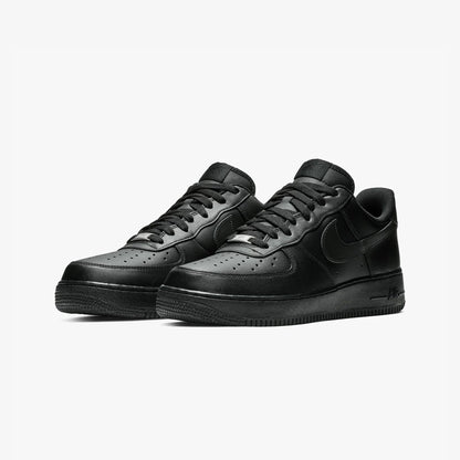 Shoes nike airforce 1 tripple black