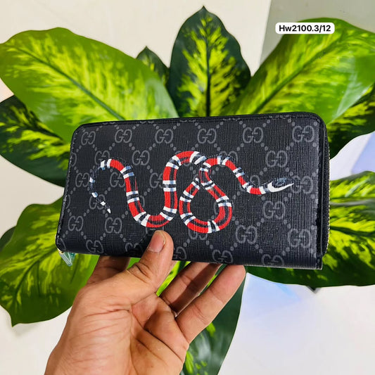 Hand wallet/clutch gucci snake zip lock