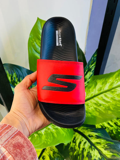 Slippers skecher black red