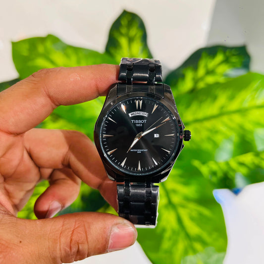 Watch tissot black