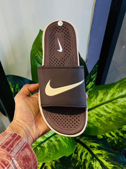 Slippers nike brown air cushion