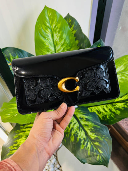 Ladies purse coach all black print