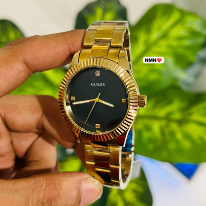Watch guess gold black