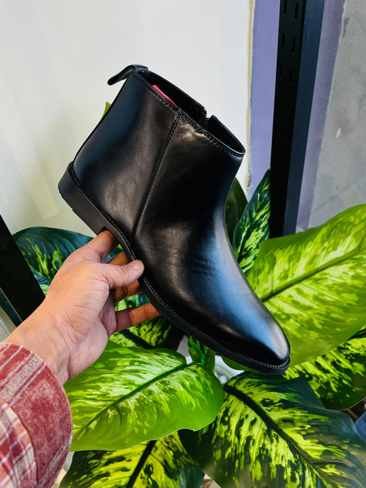 Formal chelsea black nb
