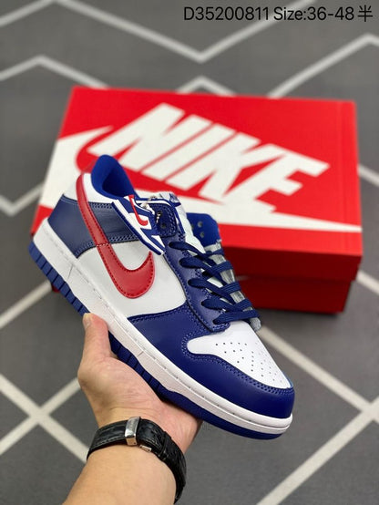 Shoes nike sb dunk low usa blue red white