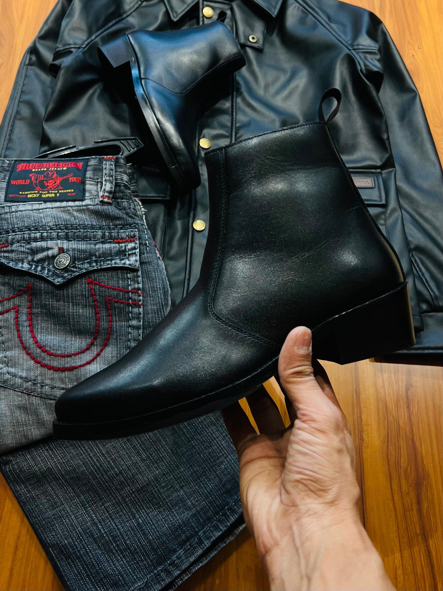 Formal shoes chelsea