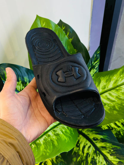 Slippers under armour all black unibody offroading