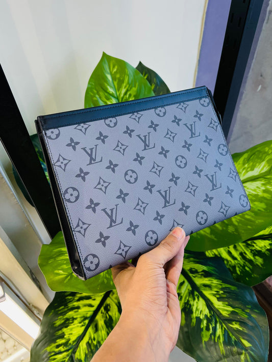 Hand bag lv