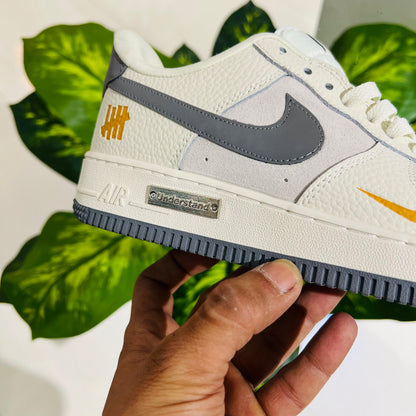 Shoes nike airforce 1 panda prank cream grey off white
