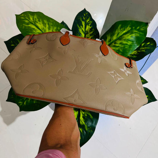 Ladies bag lv tote