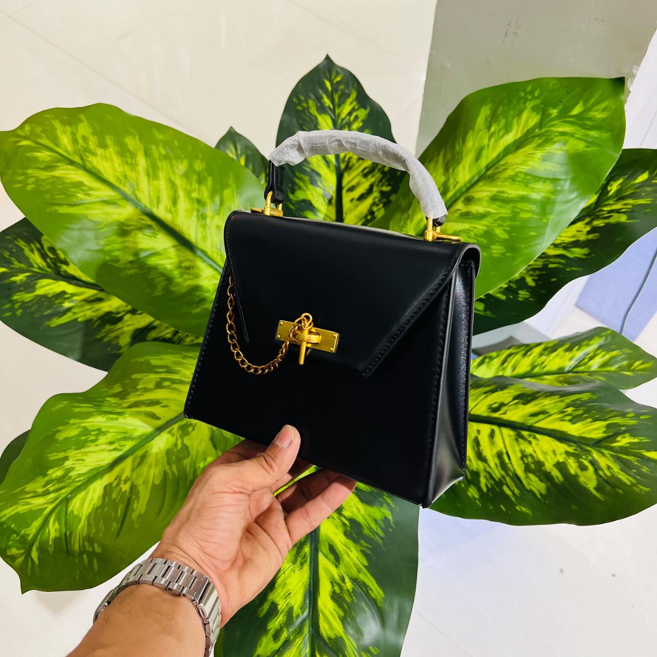 Ladies bag charles & keith