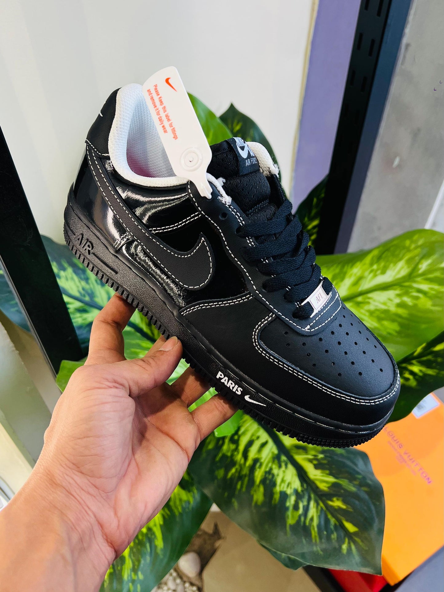 Shoes Nike airforce 1 black paris