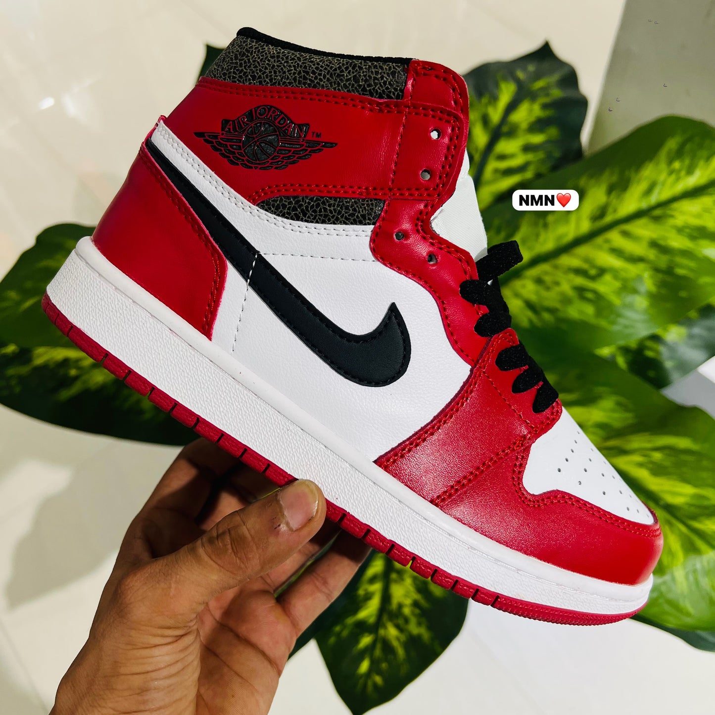 Shoes nike air jordan red lost and found