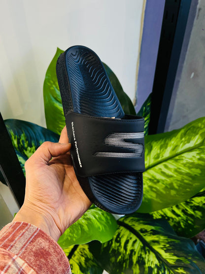 Slippers skecher black