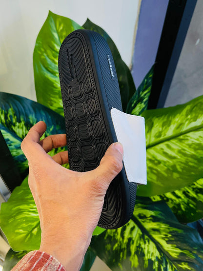 Slippers skecher black white