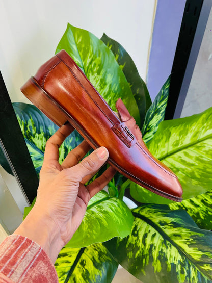 Formal belly coach og wood