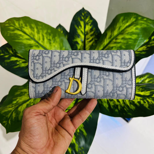 Hand wallet/cluth christian dior