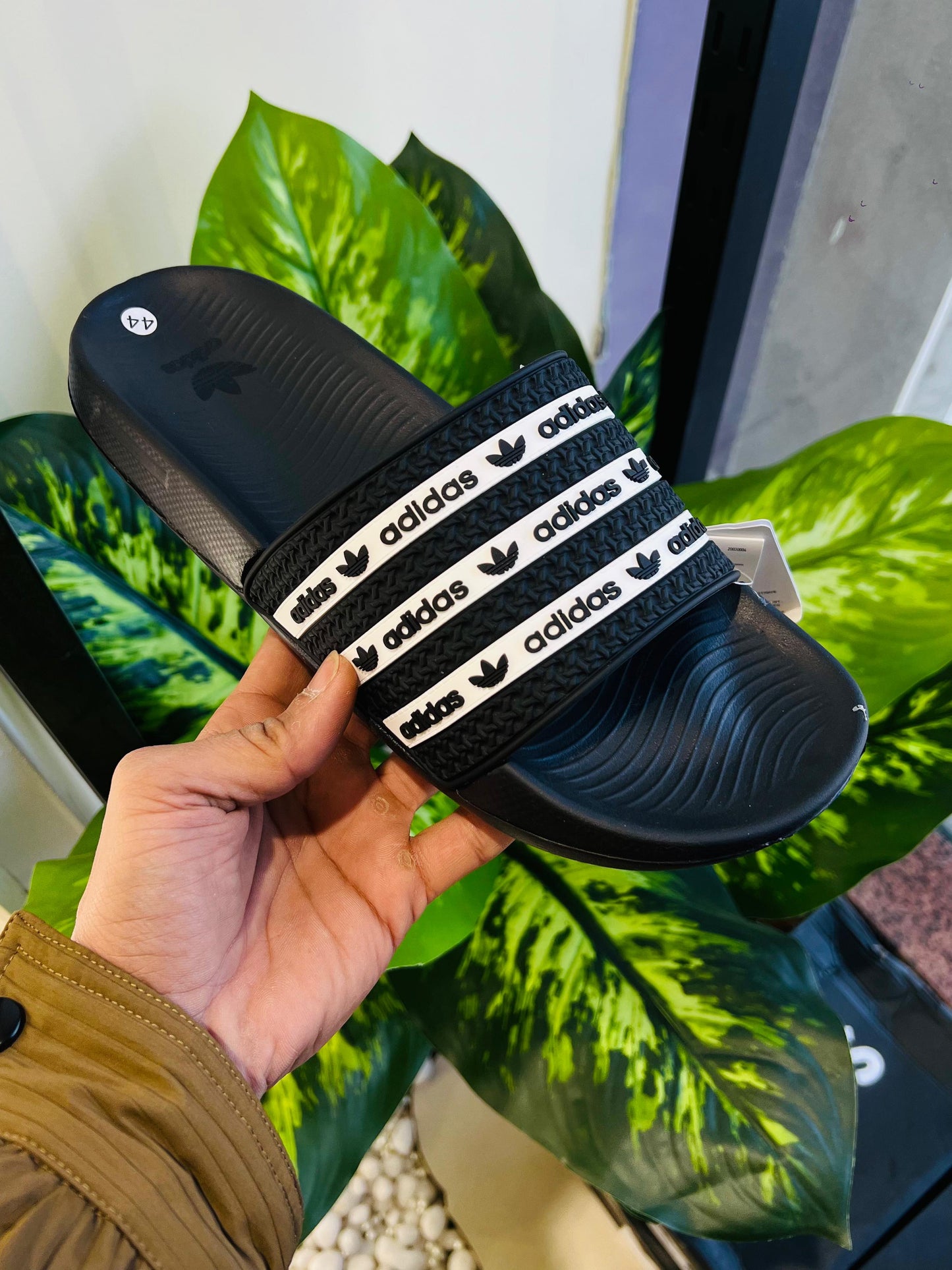 Slippers adidas black