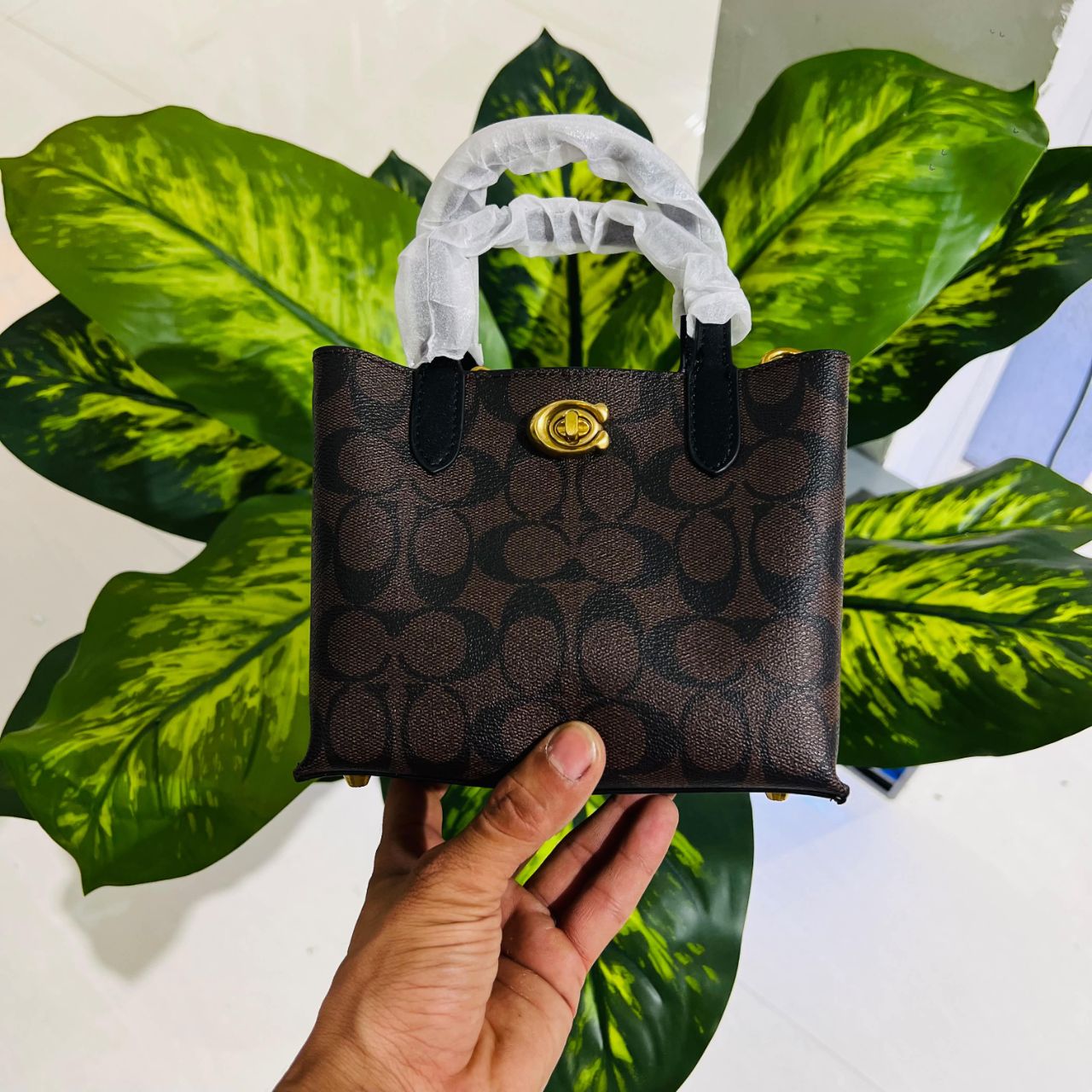 Ladies bag coach