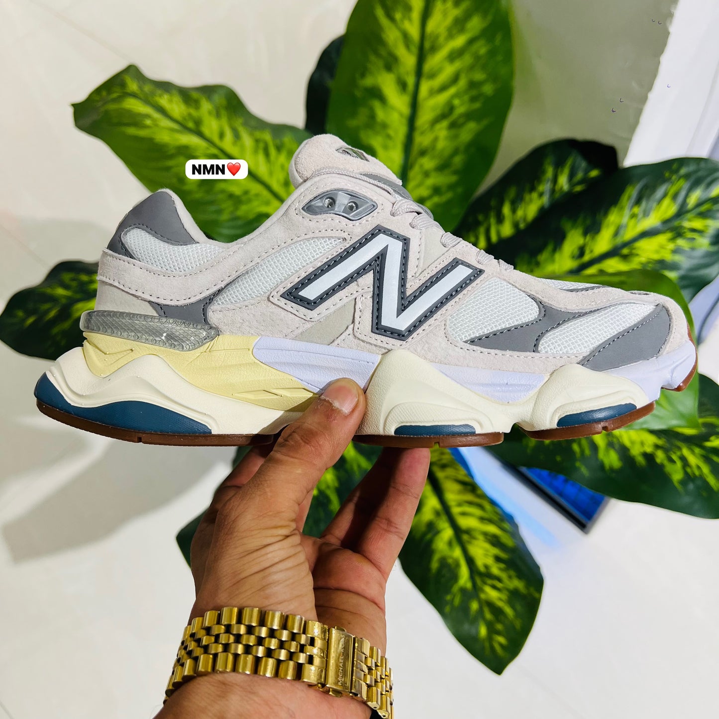 Shoes new balance 9060 off white cream