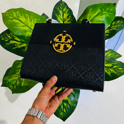 Ladies purse tory burch