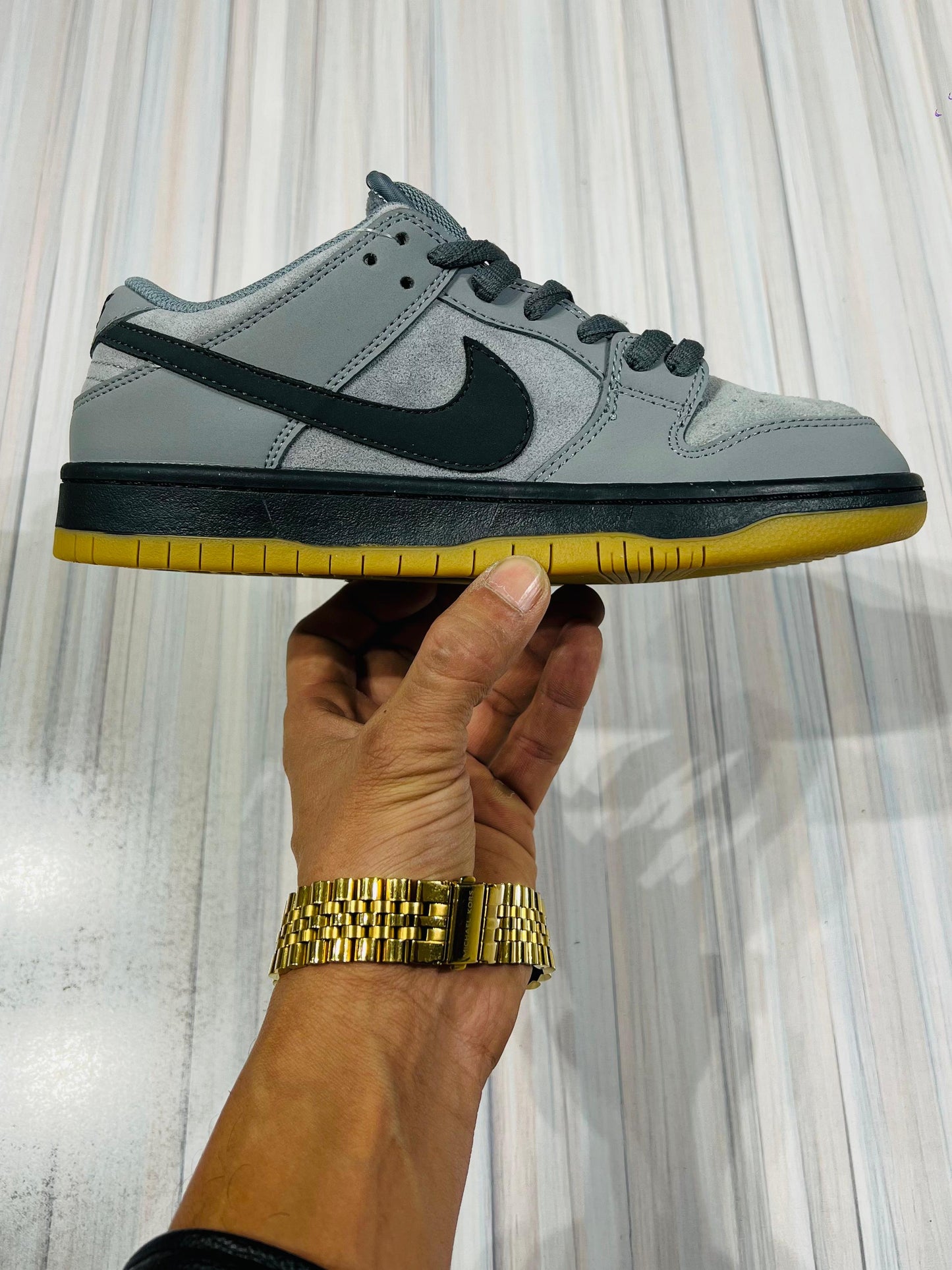 Shoes nike sb dunk grey