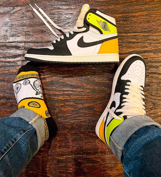 Shoes nike air jordan high volt gold