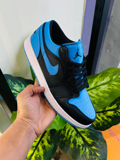 Shoes nike air jordan 1 university blue black