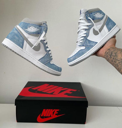 Shoes nike air jordan 1 og hyper royal blue