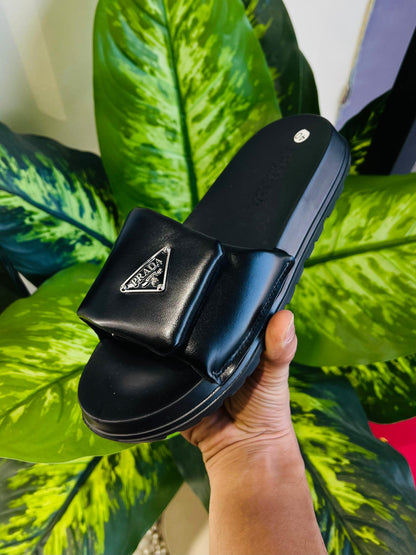 Slippers prada all black