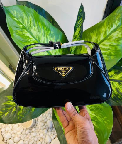Ladies purse prada