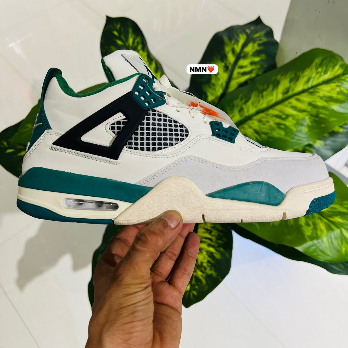 Shoes nike air jordan retro 4 cream green