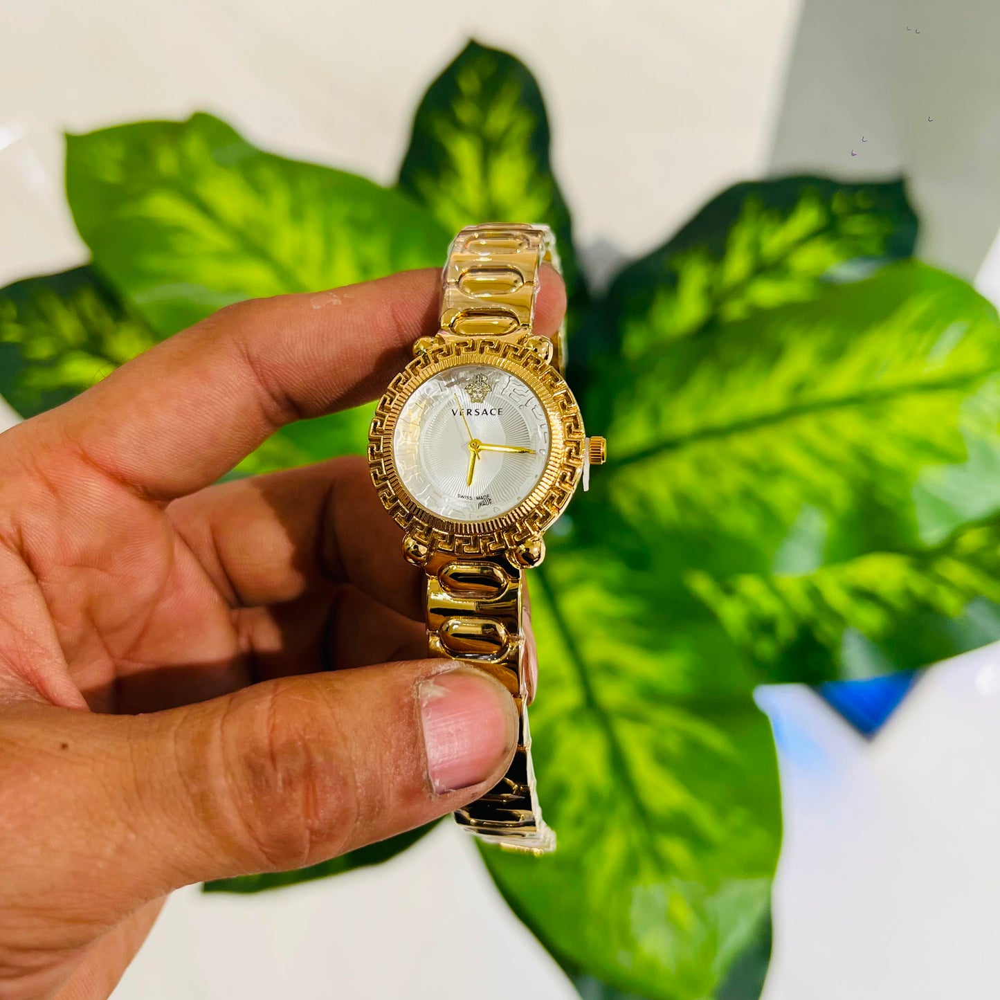 Girls watch versace gold silver