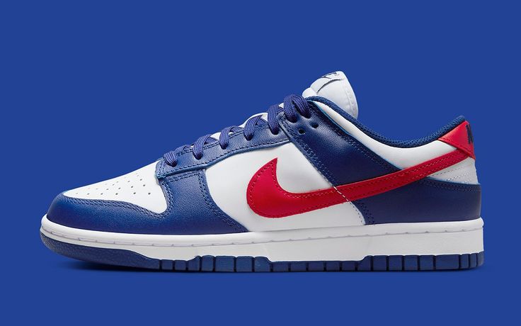Shoes nike sb dunk low usa 🇺🇸 blue red white