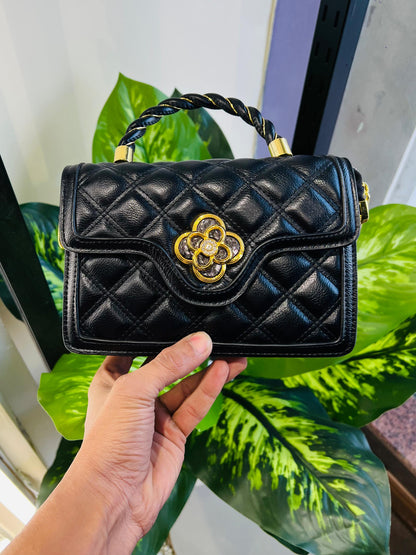 Ladies purse designer